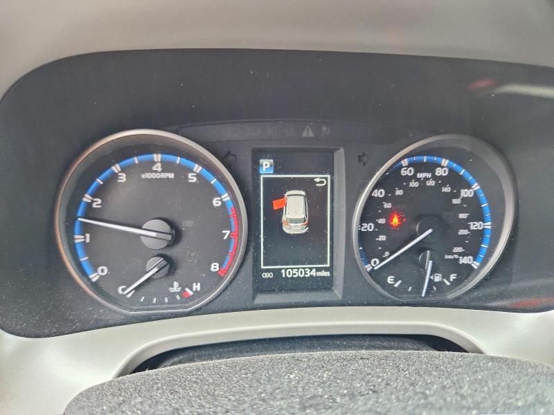 Продажа на аукционе авто 2017 Toyota Rav4, vin: 2T3BFREV6HW563402, номер лота: 69321726