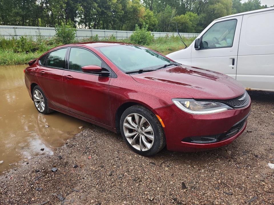 Продажа на аукционе авто 2015 Chrysler 200, vin: 1C3CCCBG4FN528186, номер лота: 66692516