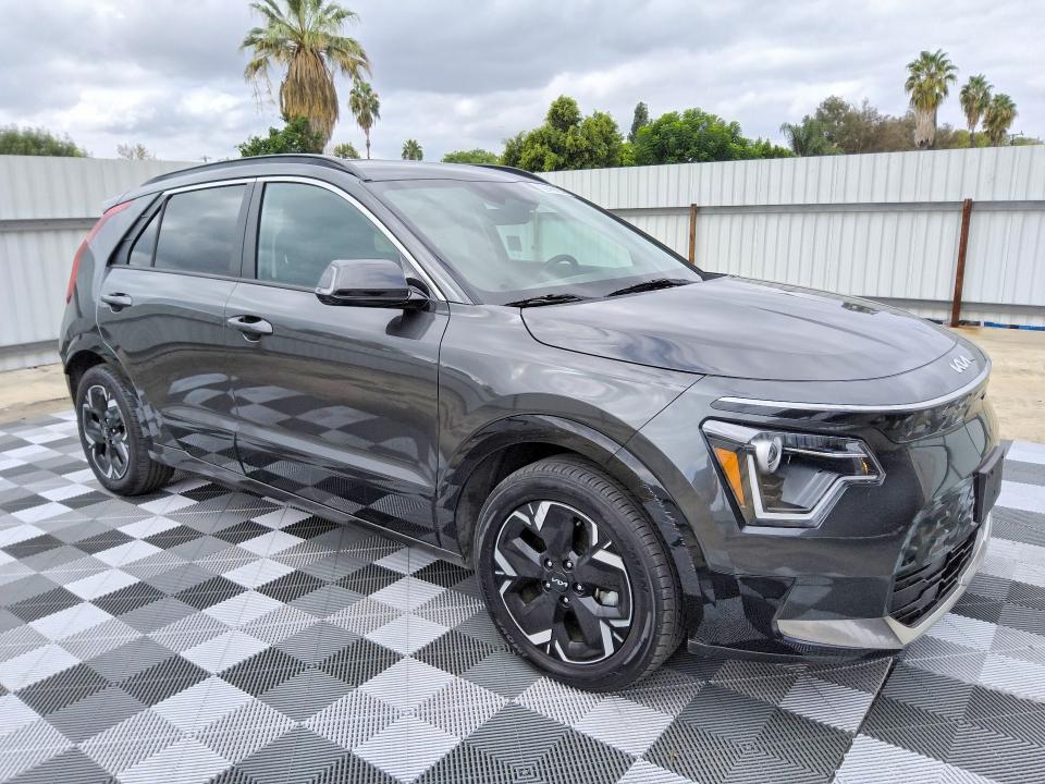 Продаж на аукціоні авто 2024 Kia Niro, vin: KNDCR3L16R5126680, номер лоту: 69251246