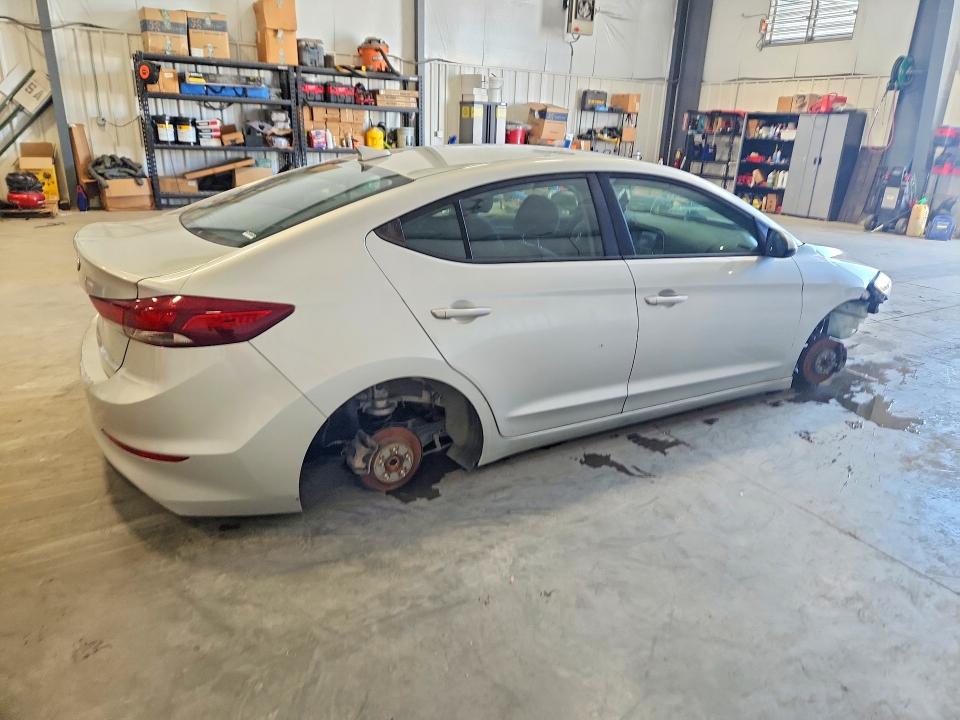 Продажа на аукционе авто 2018 Hyundai Elantra, vin: 5NPD84LFXJH377814, номер лота: 67936556