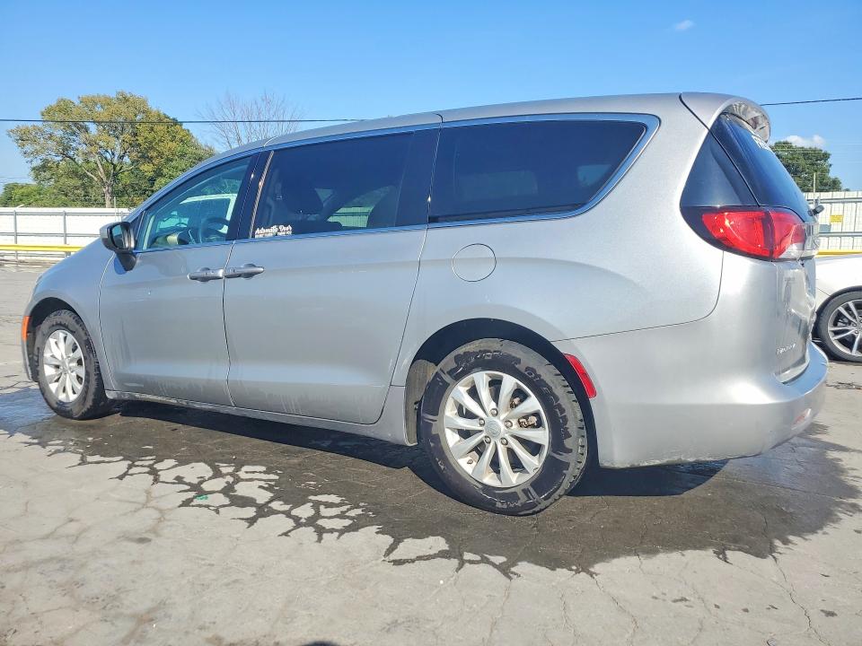 68564886 :رقم المزاد ، 2C4RC1DG1HR676082 vin ، 2017 Chrysler Pacifica مزاد بيع