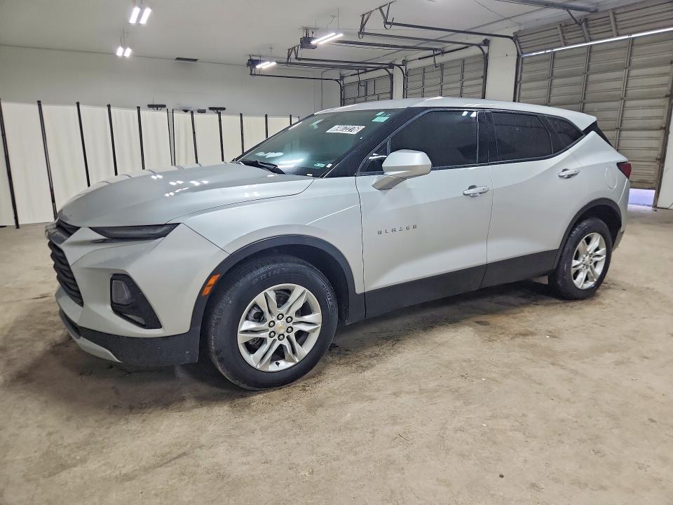 Продаж на аукціоні авто 2022 Chevrolet Blazer, vin: 3GNKBCR49NS172951, номер лоту: 69072276