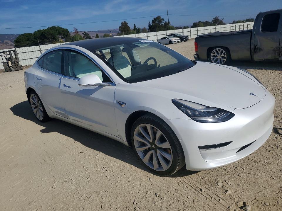 2020 Tesla Model 3 მანქანა იყიდება აუქციონზე, vin: 5YJ3E1EB4LF640474, აუქციონის ნომერი: 70467506