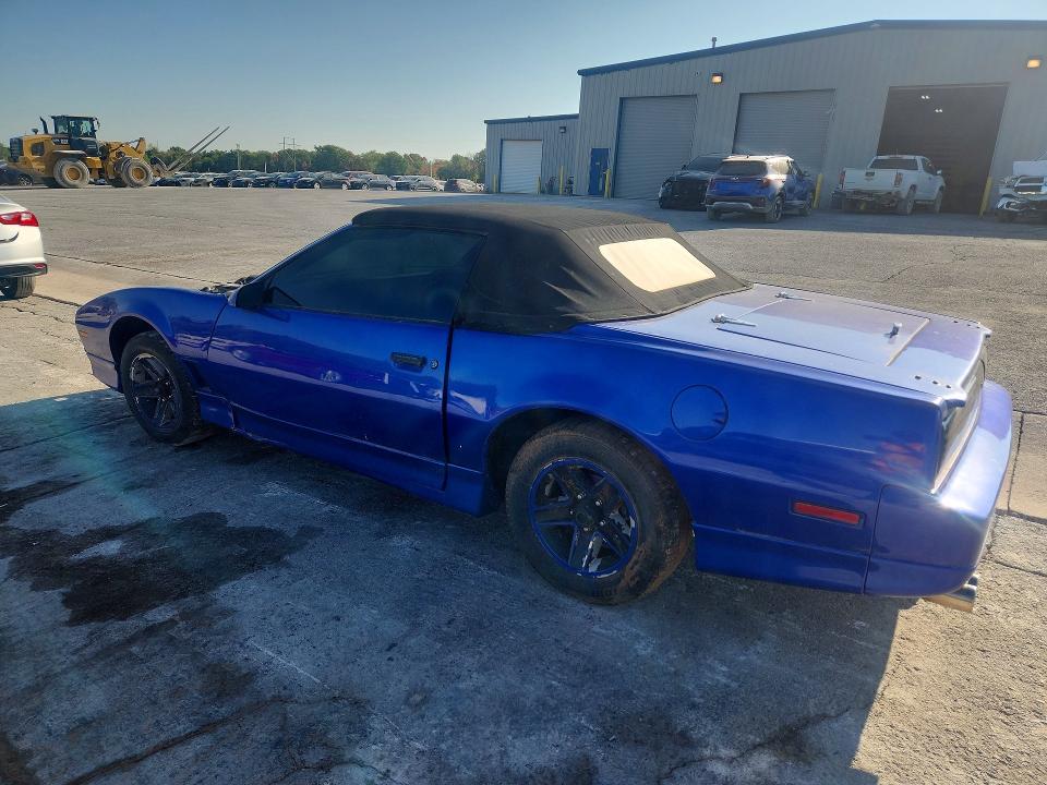 68084126 :رقم المزاد ، 1G2FW87F4FL203681 vin ، 1985 Pontiac Firebird مزاد بيع