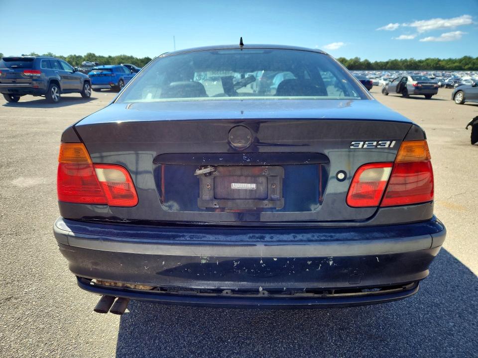 68943306 :رقم المزاد ، WBAAM3339XFP62862 vin ، 1999 Bmw 323 مزاد بيع