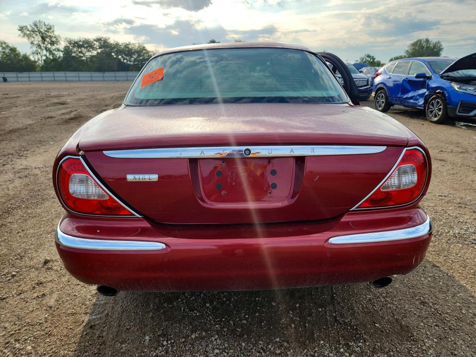 67099206 :رقم المزاد ، SAJWA79C85SG39238 vin ، 2005 Jaguar Xj8 مزاد بيع