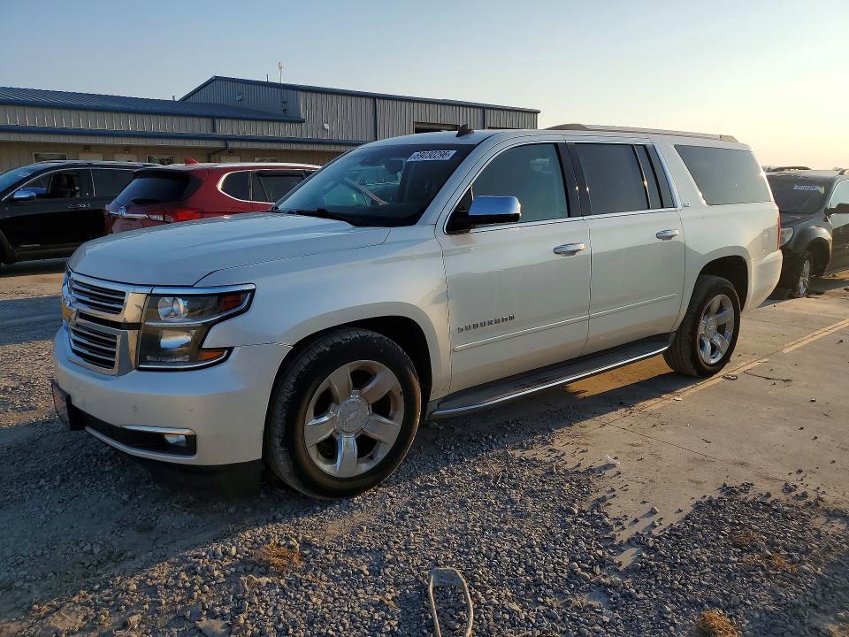 69030296 :رقم المزاد ، 1GNSKKKC4FR269068 vin ، 2015 Chevrolet Suburban مزاد بيع