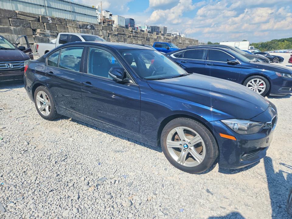 67818626 :رقم المزاد ، WBA3B5G54ENS09741 vin ، 2014 Bmw 328 مزاد بيع