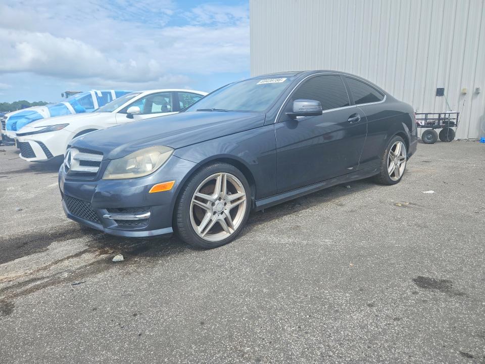 69439786 :رقم المزاد ، WDDGJ4HB3DG047020 vin ، 2013 Mercedes-benz C مزاد بيع