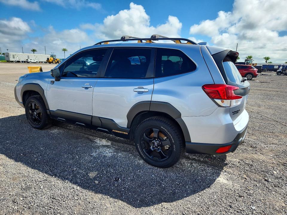 70251886 :رقم المزاد ، JF2SKAMC1PH528799 vin ، 2023 Subaru Forester مزاد بيع