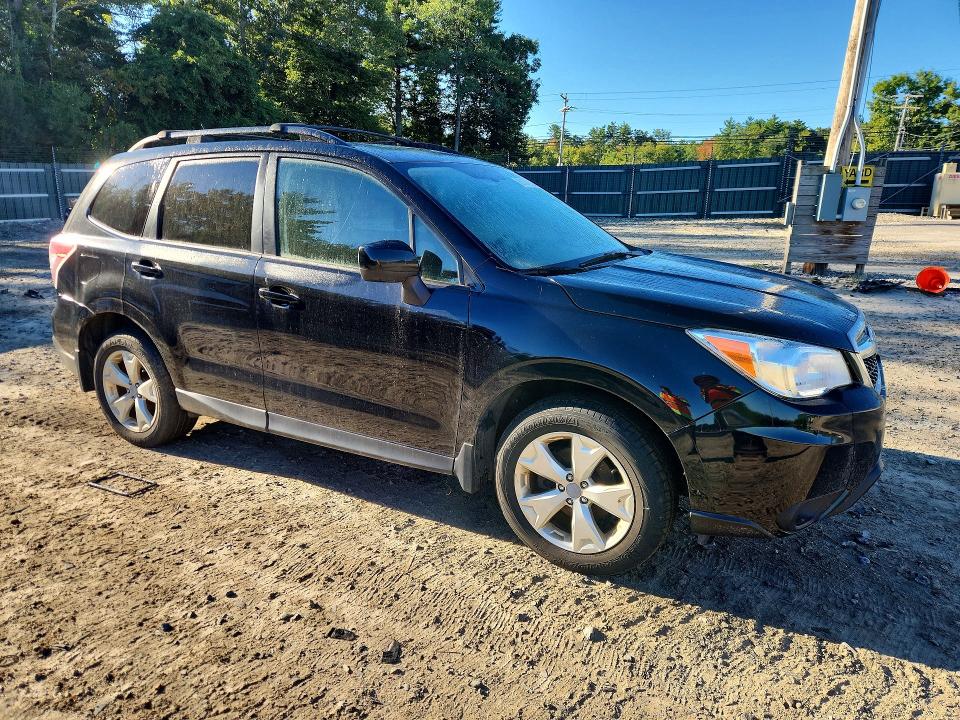 69134046 :رقم المزاد ، JF2SJADC5FH572662         vin ، 2015 Subaru Forester مزاد بيع