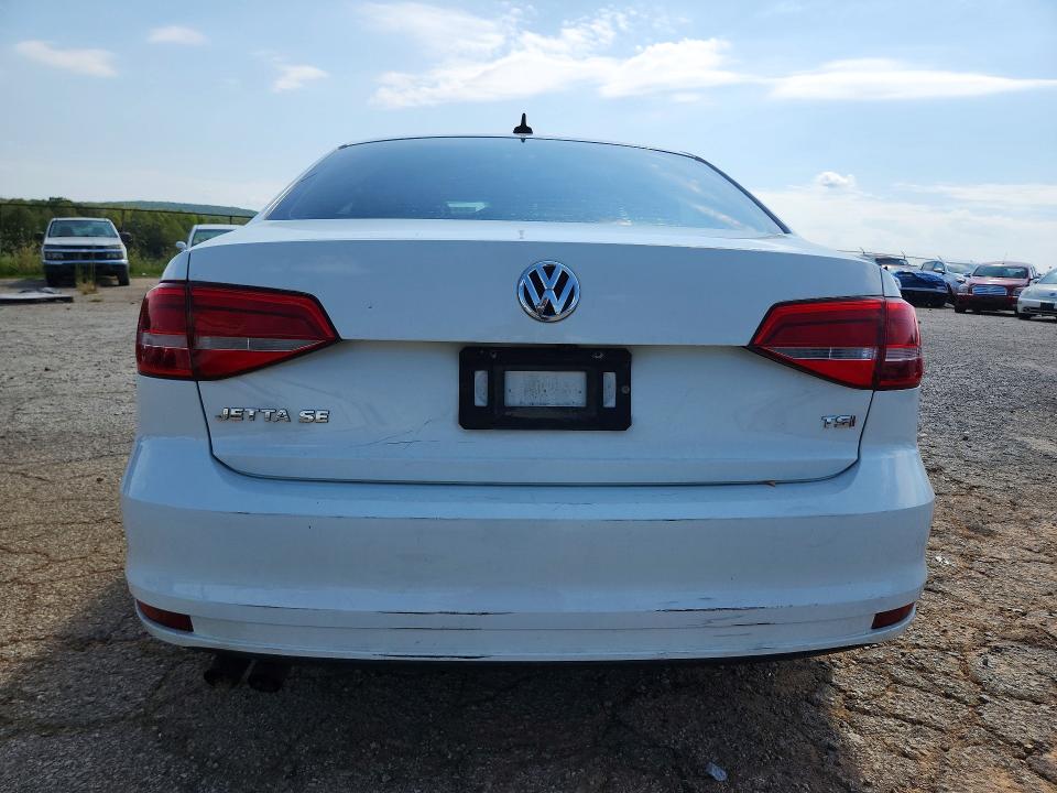 2015 Volkswagen Jetta მანქანა იყიდება აუქციონზე, vin: 3VWD17AJ0FM318122, აუქციონის ნომერი: 68216426