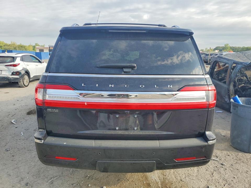 Продажа на аукционе авто 2020 Lincoln Navigator, vin: 5LMJJ2LT1LEL01220, номер лота: 67492486