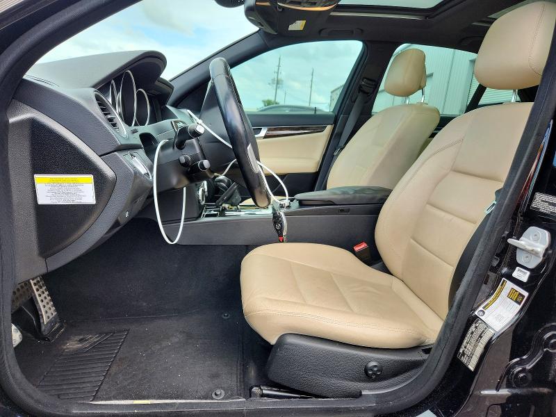 69383996 :رقم المزاد ، WDDGF5HB4EG162444 vin ، 2014 Mercedes-benz C مزاد بيع