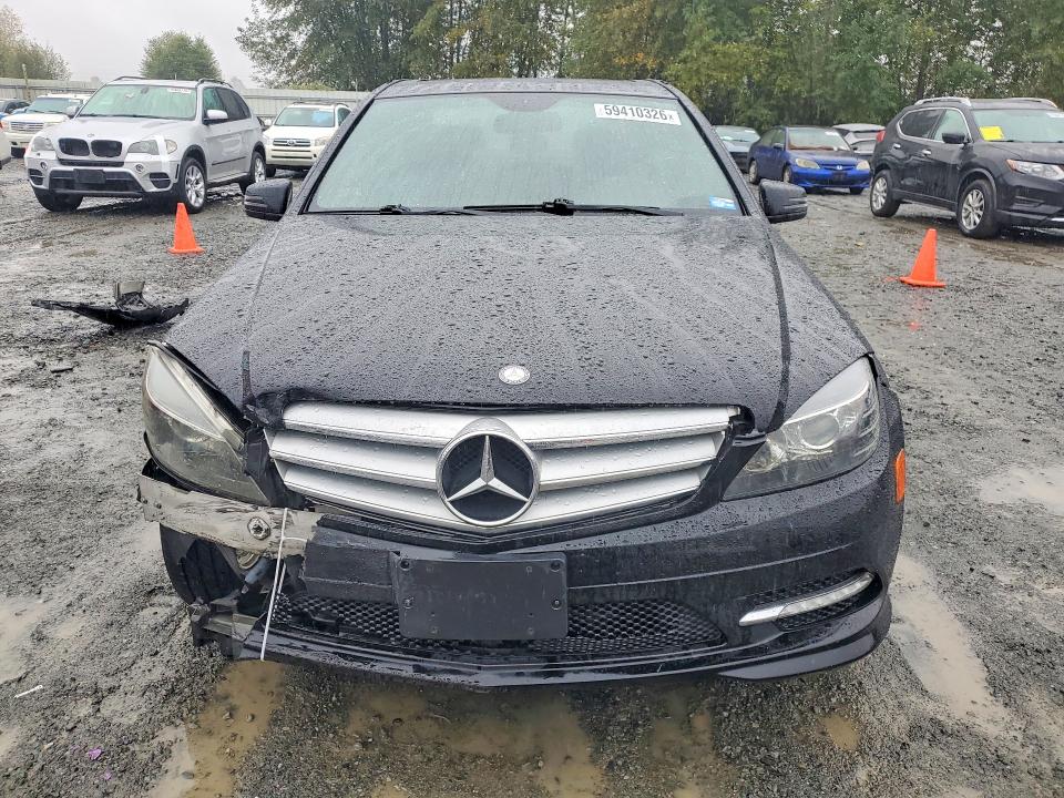 Продажа на аукционе авто 2011 Mercedes-benz C, vin: WDDGF5EB5BR186126, номер лота: 59410326