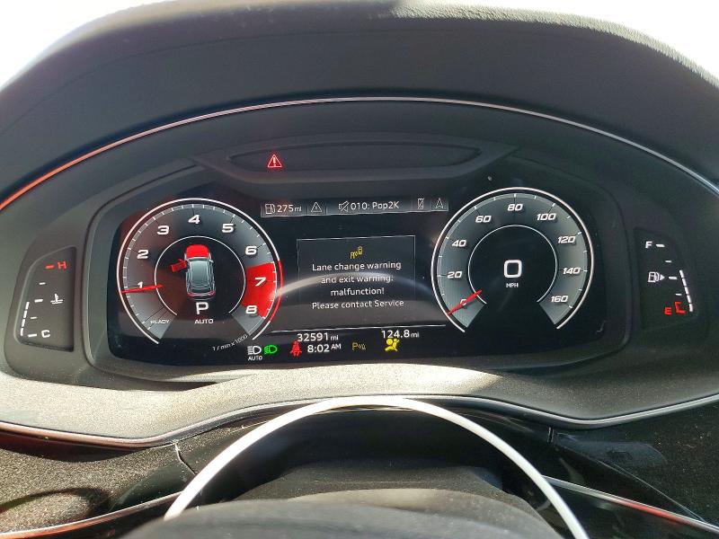 68811806 :رقم المزاد ، WA1CVAF19MD036184 vin ، 2021 Audi Q8 مزاد بيع