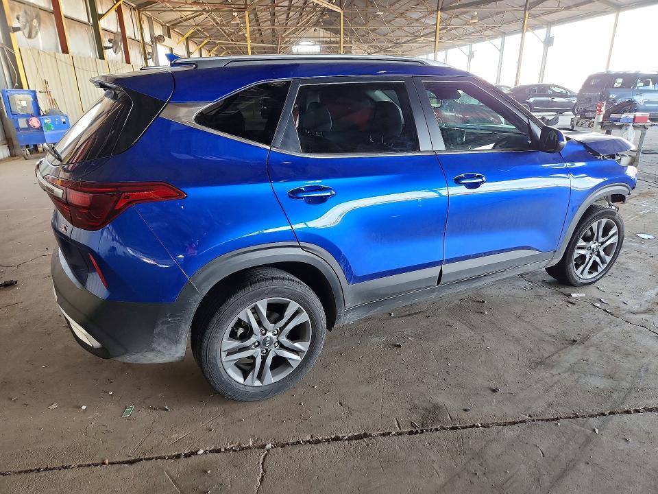 2021 Kia Seltos მანქანა იყიდება აუქციონზე, vin: KNDEU2AA7M7099698, აუქციონის ნომერი: 67734016
