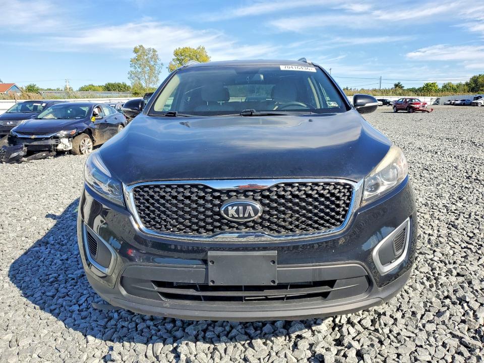 70416436 :رقم المزاد ، 5XYPGDA54GG132193 vin ، 2016 Kia Sorento مزاد بيع
