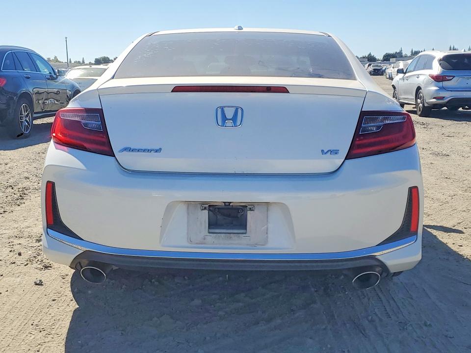 2016 Honda Accord მანქანა იყიდება აუქციონზე, vin: 1HGCT2B80GA002064, აუქციონის ნომერი: 70892196