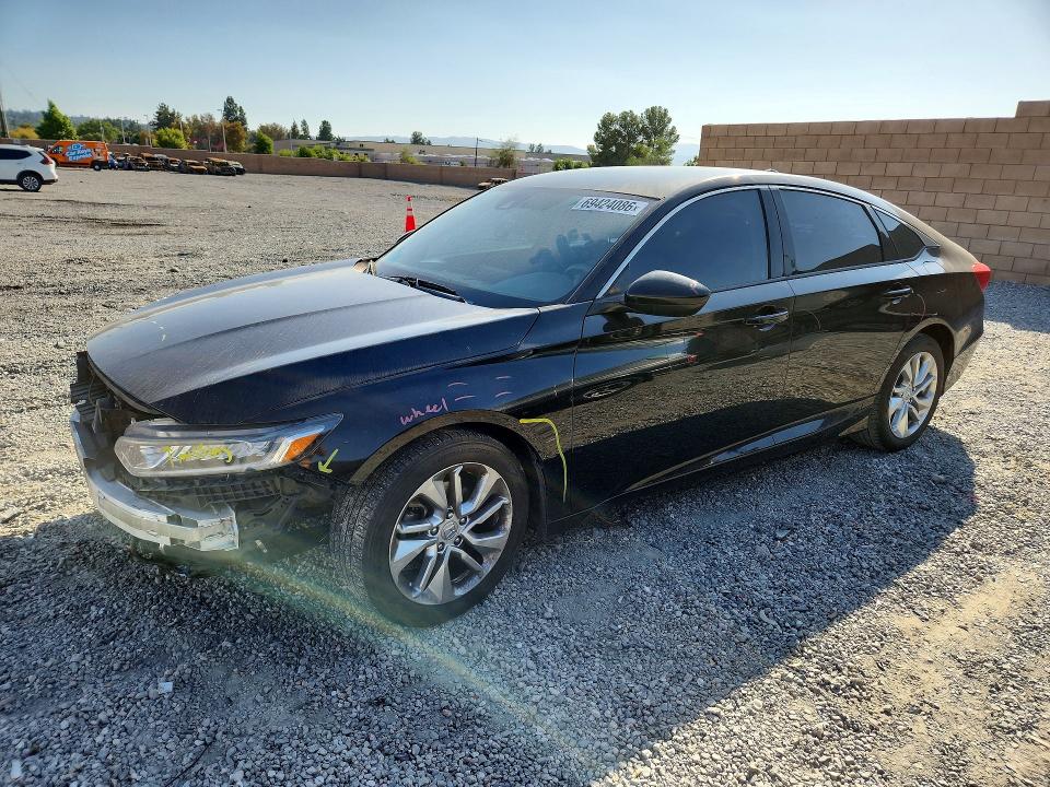 Продаж на аукціоні авто 2018 Honda Accord, vin: 1HGCV1F19JA266408, номер лоту: 69424086
