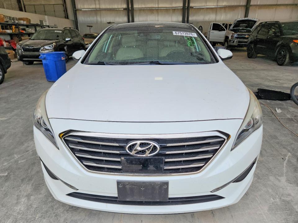2015 Hyundai Sonata მანქანა იყიდება აუქციონზე, vin: 5NPE34AF2FH061367, აუქციონის ნომერი: 67573976