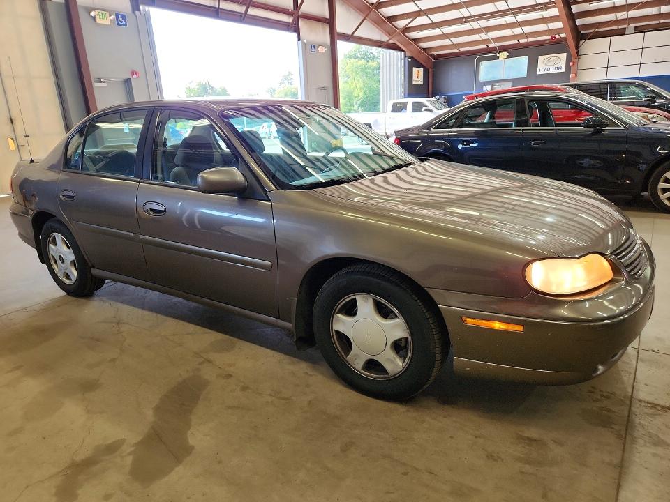 68789776 :رقم المزاد ، 1G1NE52J11M684103 vin ، 2001 Chevrolet Malibu مزاد بيع