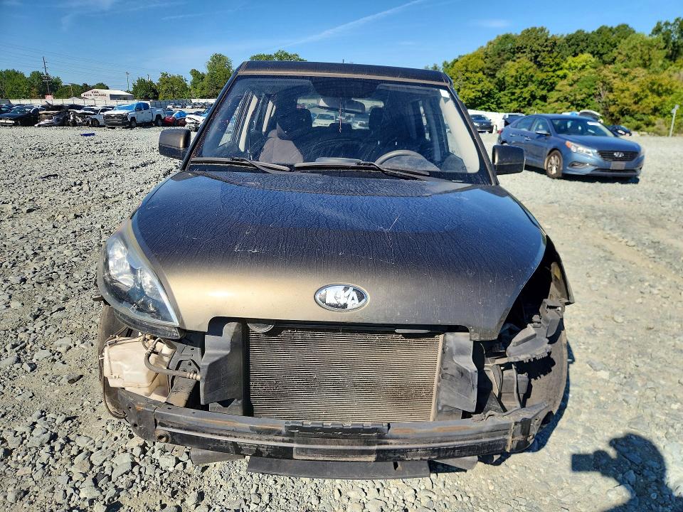 67107366 :رقم المزاد ، KNDJT2A51D7522229 vin ، 2013 Kia Soul مزاد بيع