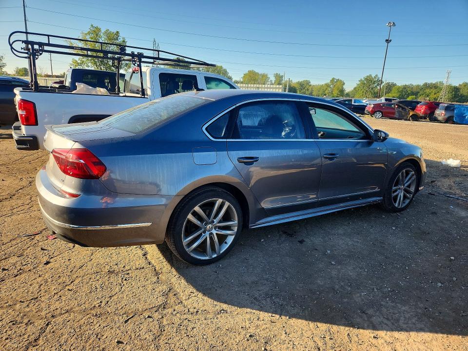 Продажа на аукционе авто 2017 Volkswagen Passat, vin: 1VWDT7A34HC073664, номер лота: 68682556
