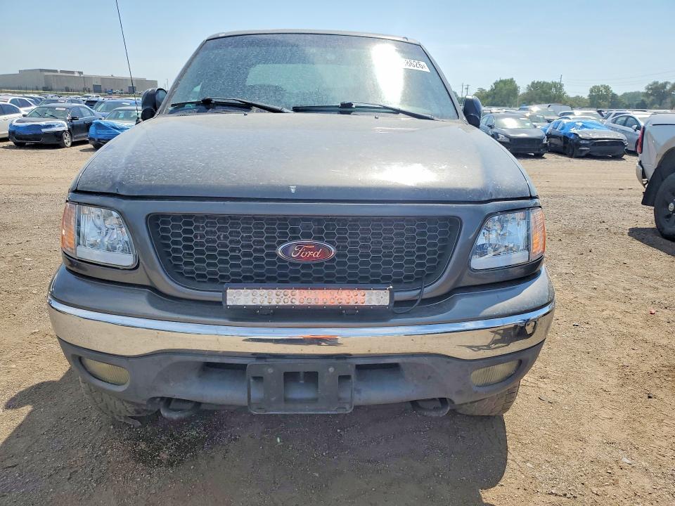 67298626 :رقم المزاد ، 1FTRW08L72KB31356 vin ، 2002 Ford F150 مزاد بيع