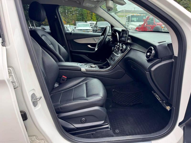 Продажа на аукционе авто 2019 Mercedes-benz Glc, vin: WDC0G4JB5K1004992, номер лота: 71243736