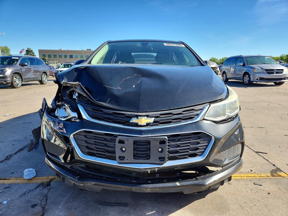 Продаж на аукціоні авто 2018 Chevrolet Cruze, vin: 1G1BC5SM6J7124854, номер лоту: 68247946
