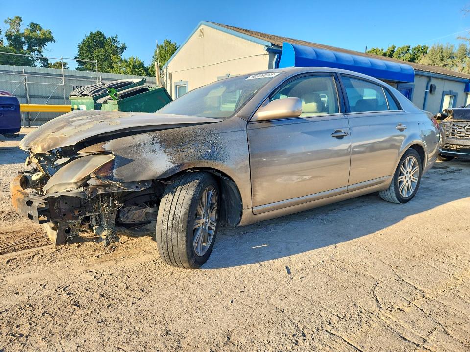 2007 Toyota Avalon მანქანა იყიდება აუქციონზე, vin: 4T1BK36B77U173753, აუქციონის ნომერი: 66939866