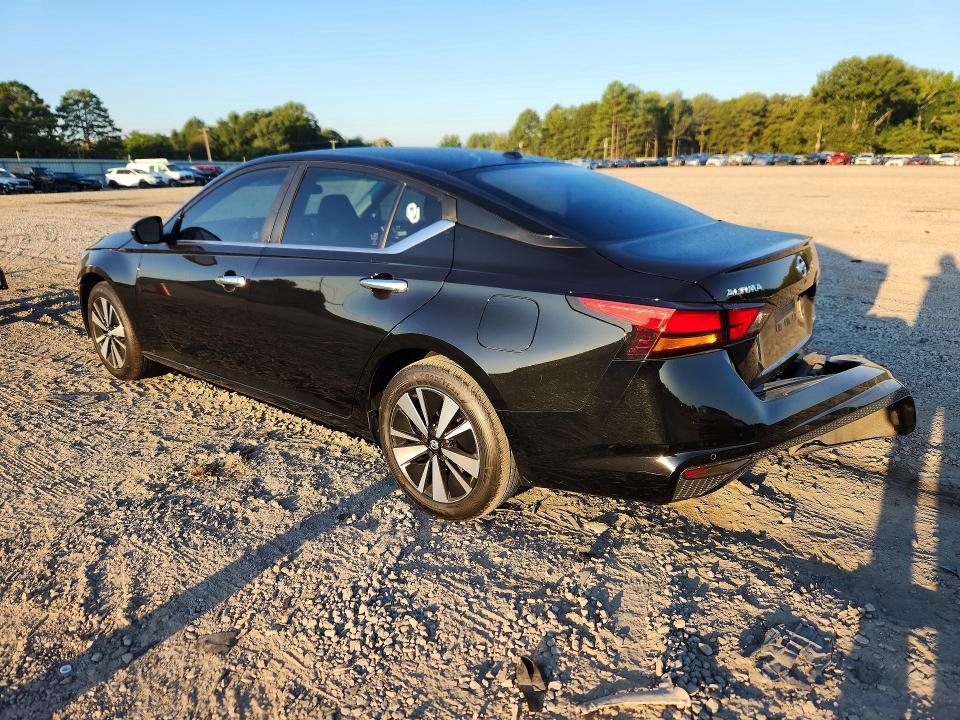 67106276 :رقم المزاد ، 1N4BL4DWXNN353609 vin ، 2022 Nissan Altima مزاد بيع