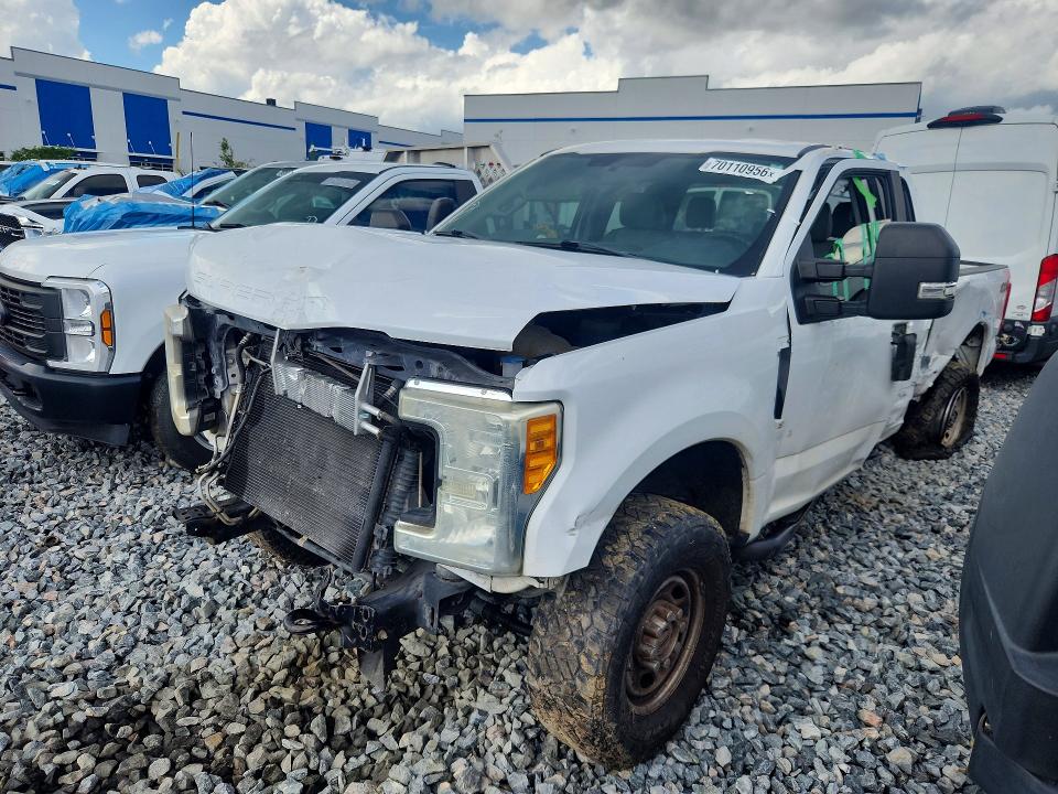Auction sale of the 2017 Ford F250, vin: 1FT7X2B68HED29972, lot number: 70110956