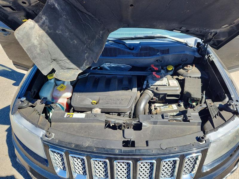 68354786 :رقم المزاد ، 1C4NJDEB5FD215184 vin ، 2015 Jeep Compass مزاد بيع