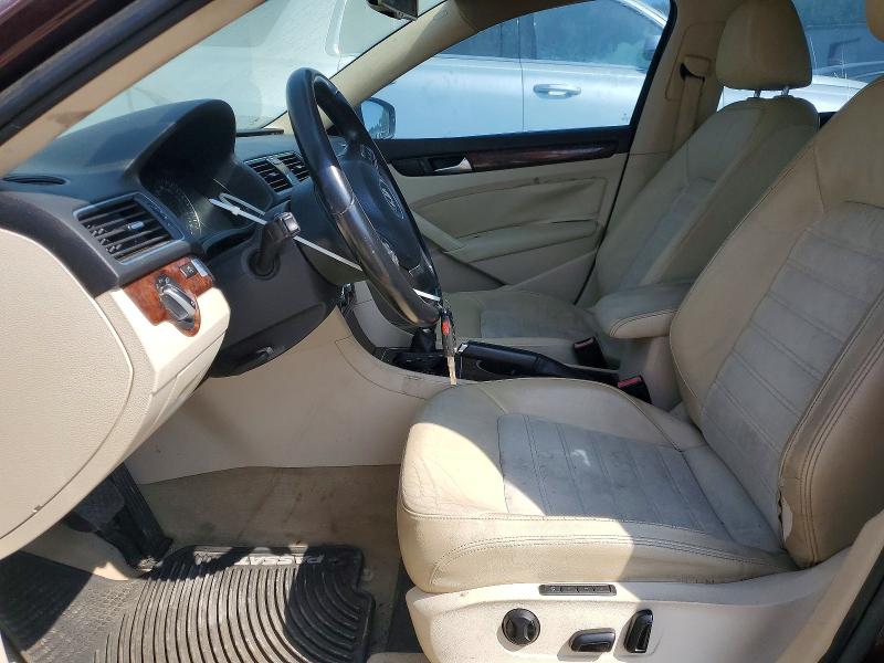 59408166 :رقم المزاد ، 1VWCN7A32DC103681 vin ، 2013 Volkswagen Passat مزاد بيع