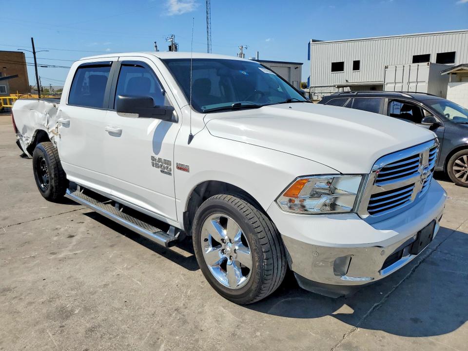 70105366 :رقم المزاد ، 1C6RR6LT7KS564216 vin ، 2019 Ram 1500 Classic مزاد بيع
