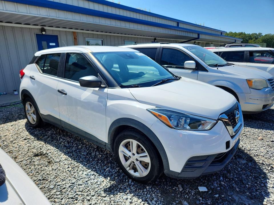 67887316 :رقم المزاد ، 3N1CP5BV0LL493350 vin ، 2020 Nissan Kicks مزاد بيع