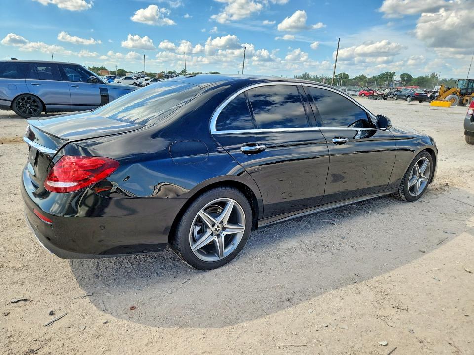 Продаж на аукціоні авто 2020 Mercedes-benz E, vin: WDDZF8DB9LA707733, номер лоту: 70880186