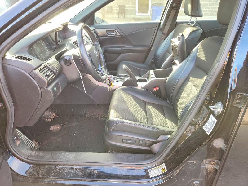 70414646 :رقم المزاد ، 1HGCR2F54HA306353 vin ، 2017 Honda Accord مزاد بيع