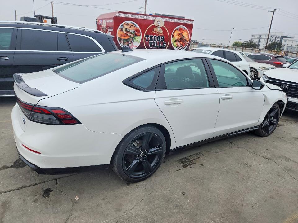 Продажа на аукционе авто 2025 Honda Accord, vin: 1HGCY2F7XSA050067, номер лота: 70660526