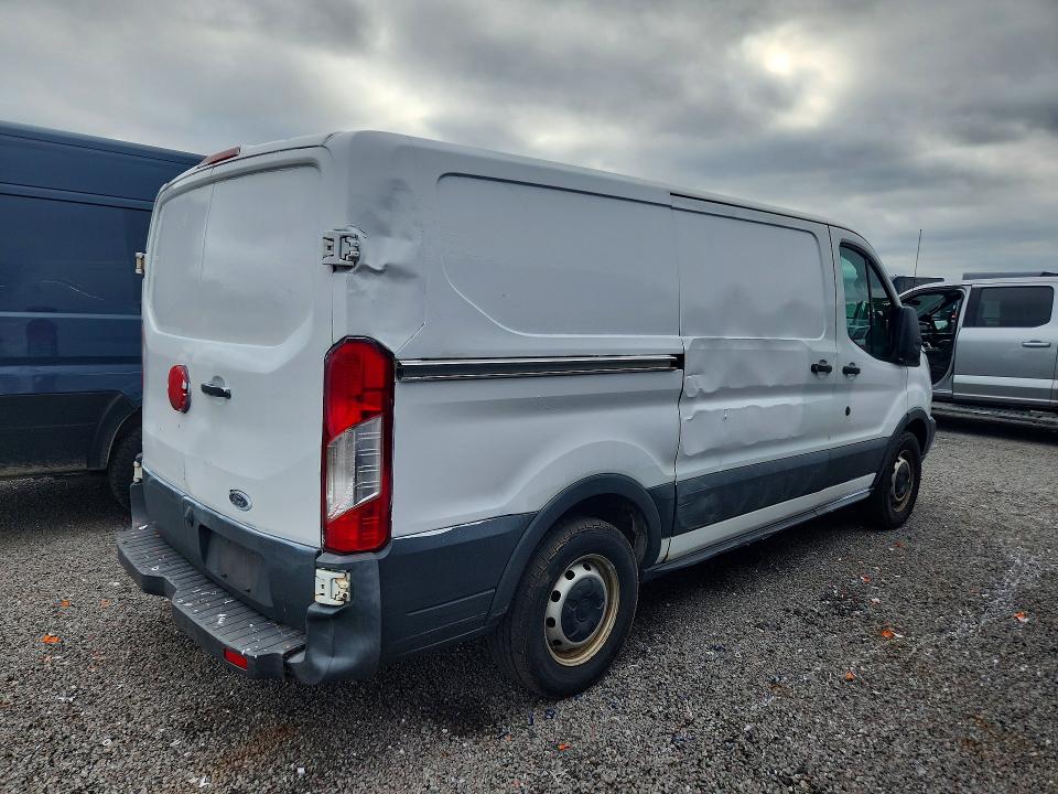67757036 :رقم المزاد ، 1FTYE1YM4GKB08542 vin ، 2016 Ford Transit مزاد بيع