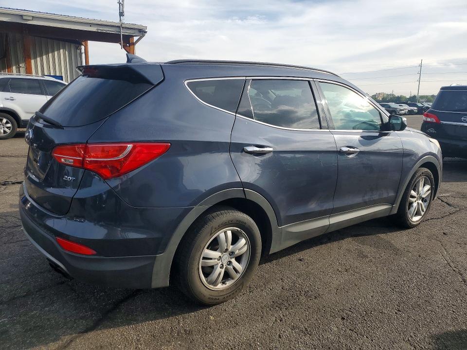 2013 Hyundai Santa Fe Sport მანქანა იყიდება აუქციონზე, vin: 5XYZU3LAXDG007541, აუქციონის ნომერი: 70367666