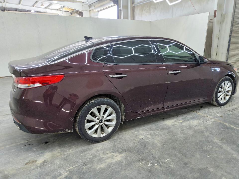 2017 Kia Optima მანქანა იყიდება აუქციონზე, vin: 5XXGU4L38HG166227, აუქციონის ნომერი: 69306916