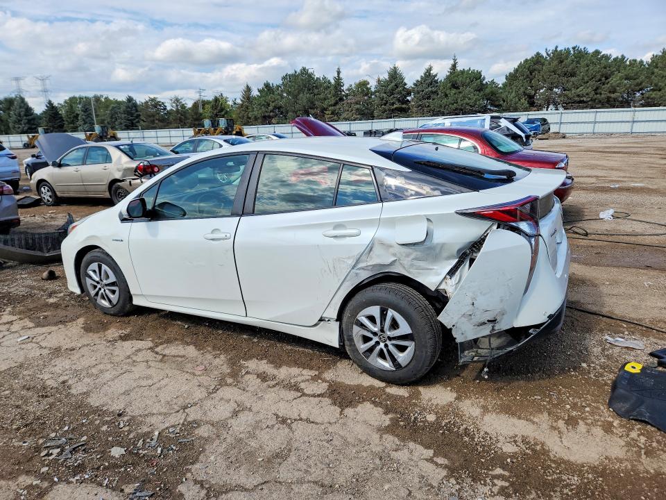68694496 :رقم المزاد ، JTDKBRFU8J3062571 vin ، 2018 Toyota Prius مزاد بيع