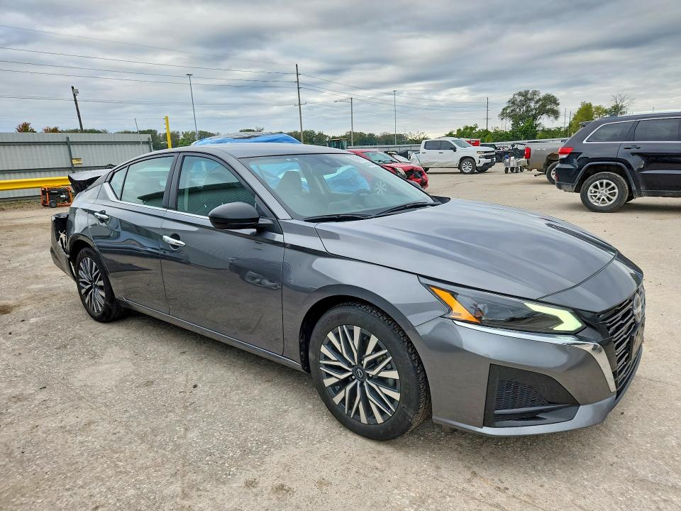 Продаж на аукціоні авто 2025 Nissan Altima, vin: 1N4BL4DVXSN404657, номер лоту: 70783036