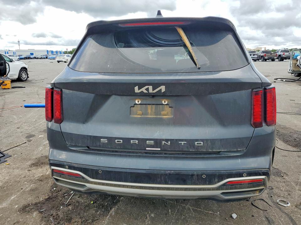 67420856 :رقم المزاد ، 5XYRL4LC7NG095055 vin ، 2022 Kia Sorento مزاد بيع