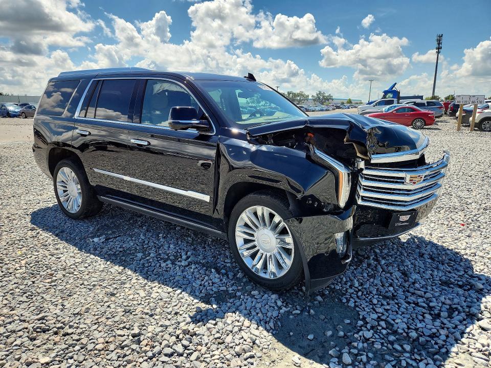 2020 Cadillac Escalade მანქანა იყიდება აუქციონზე, vin: 1GYS4DKJ9LR104104, აუქციონის ნომერი: 68548556