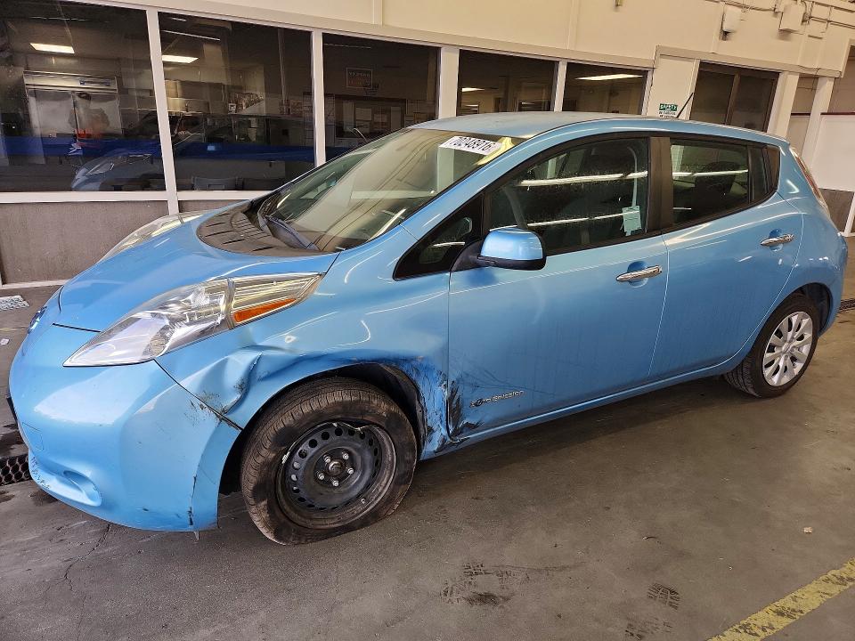 70248916 :رقم المزاد ، 1N4AZ0CP4FC311060 vin ، 2015 Nissan Leaf مزاد بيع