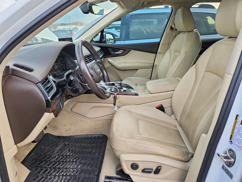 Продажа на аукционе авто 2017 Audi Q7, vin: WA1LAAF73HD036378, номер лота: 69456336